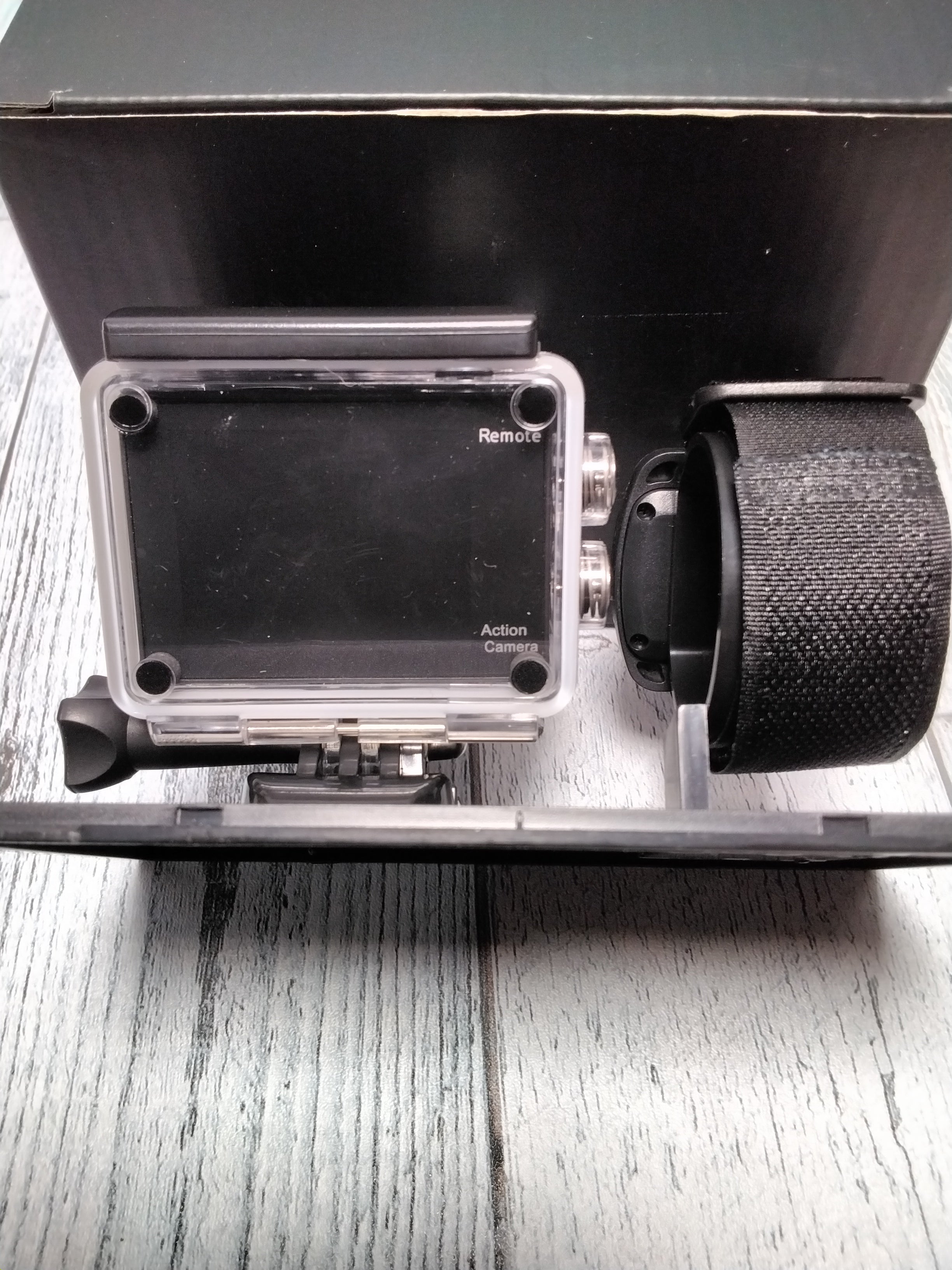 AKASO Brave 4 4K 20MP Underwater Camera, 2 Batteries and Helmet Accessories Kit (7829681045742)