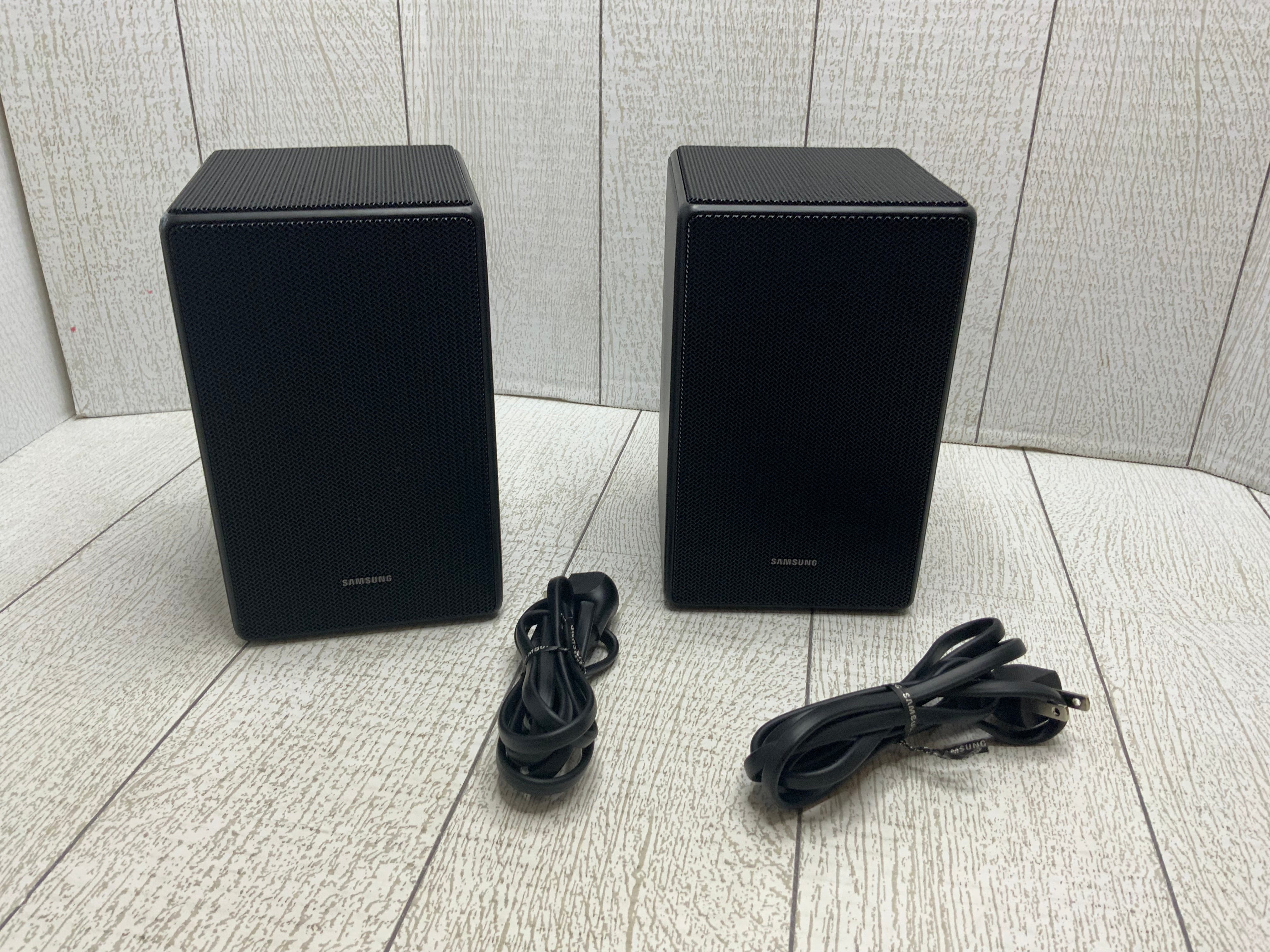 SAMSUNG SWA-9500S - Wireless Rear Speaker Kit w/Dolby Atmos/DTS:X (8037932695790)