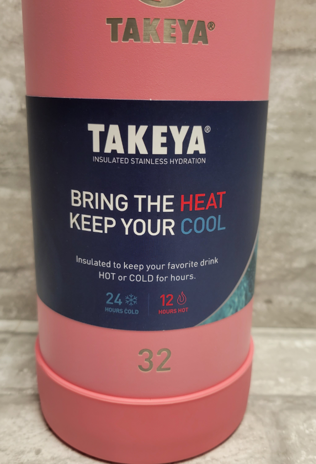 Takeya Actives Insulated Stainless Steel Water Bottle w/ Spout Lid, 32oz, Pink (8017894637806)