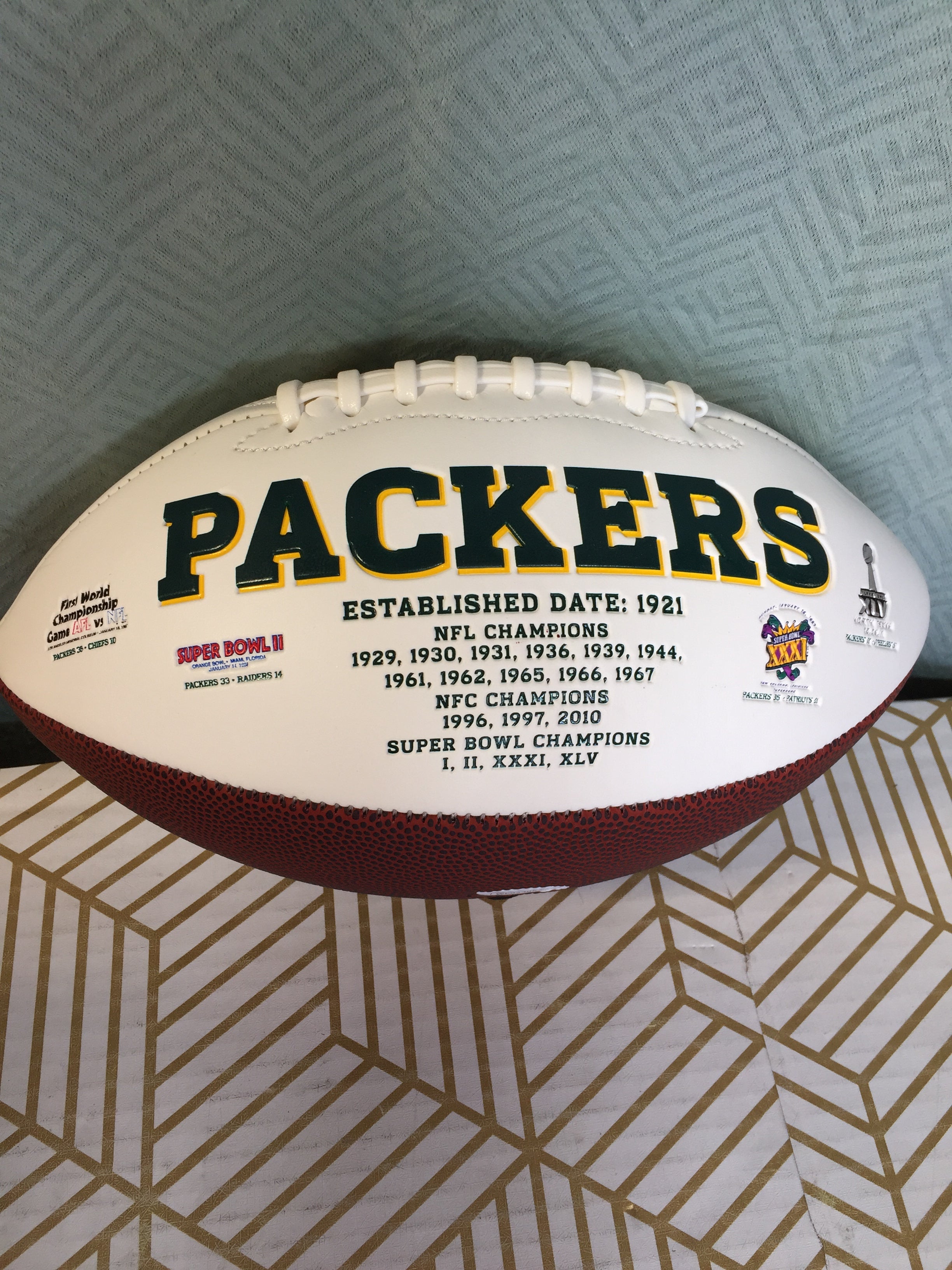 Davante Adams Green Bay Packers Signed/Autographed Embroidered JSA Football (7953624826094)