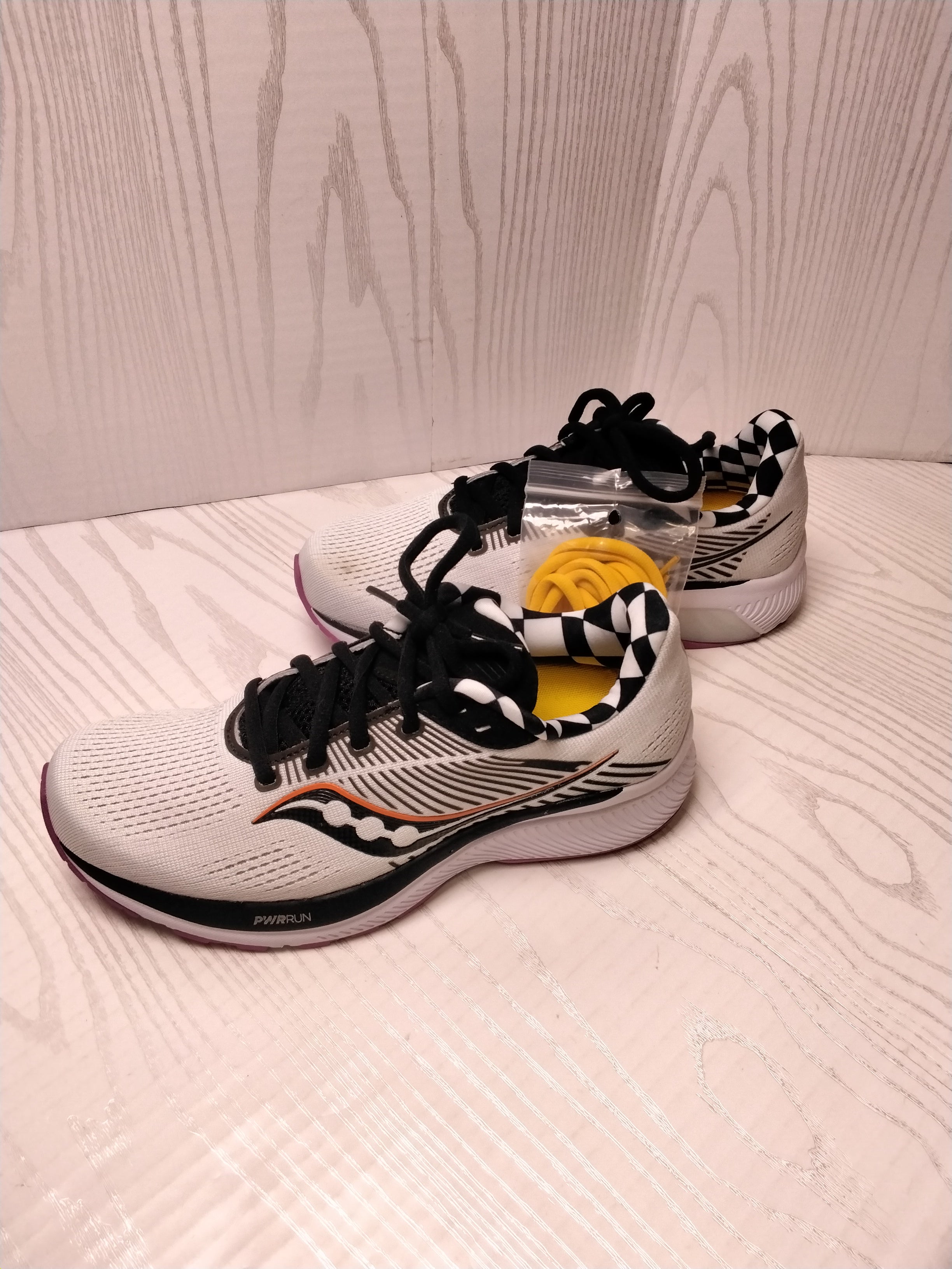 *LIKE NEW* Saucony Women's Guide 14 Shoe - Reverie, Size 7.5 (7763790004462)