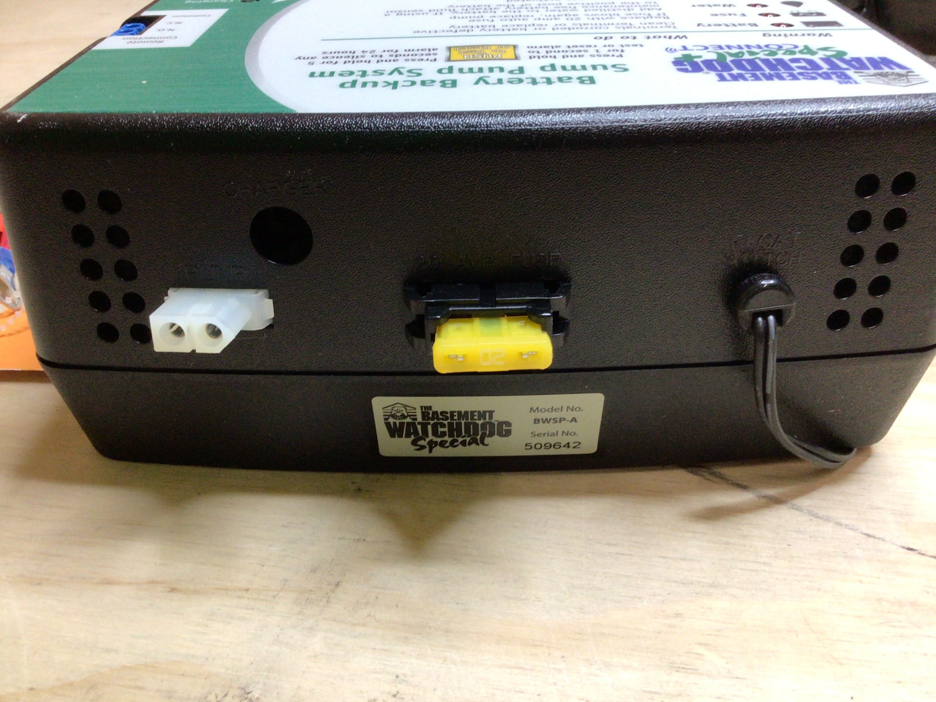 The Basement Watchdog SIT-50NS 1/2HP Sump Pump System **FOR PARTS ONLY - READ** (8106009231598)