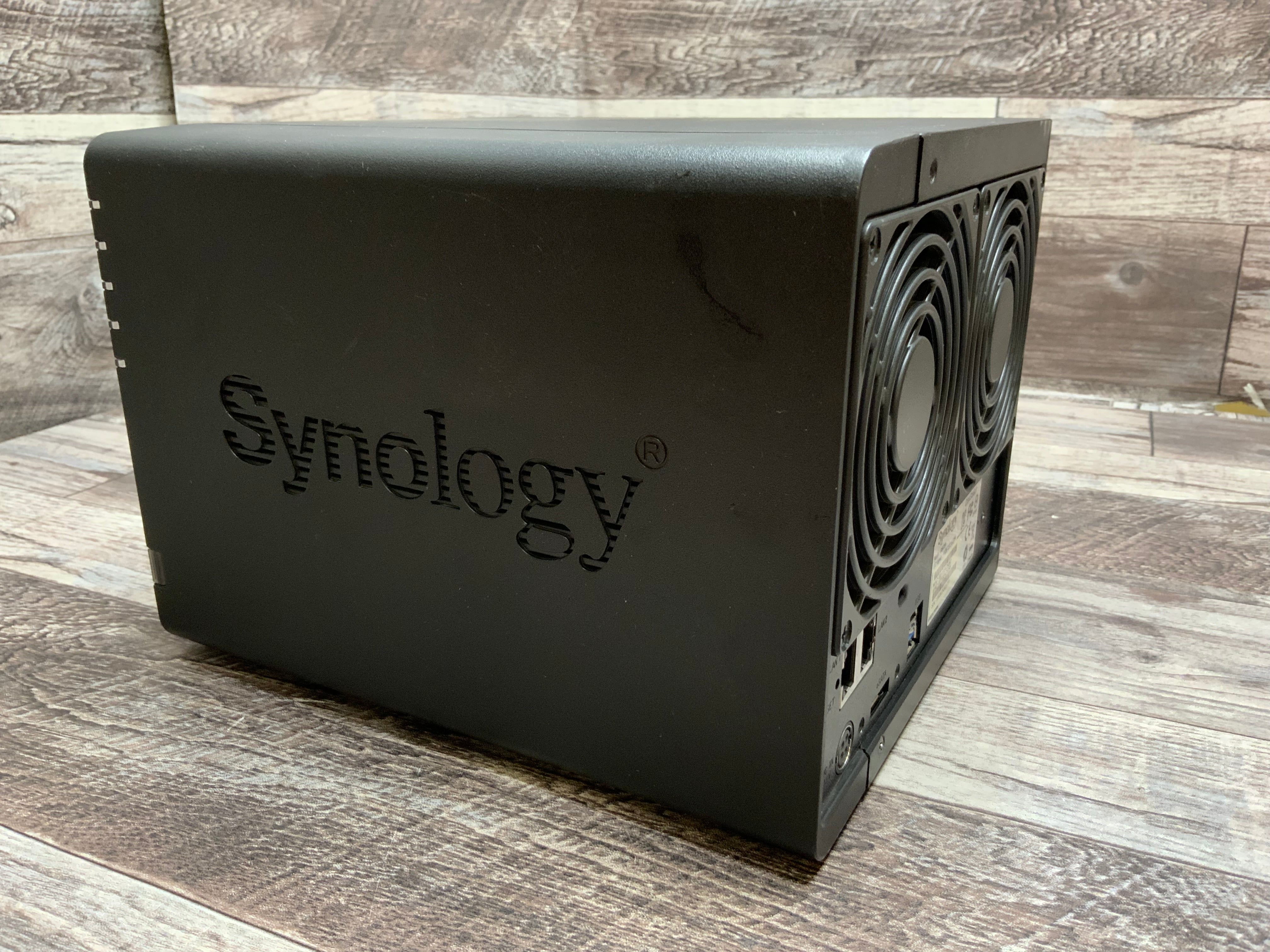 Synology DS415+ Diskstation 4-Bay, Diskless **FOR PARTS, AS IS, UNTESTED** (8095236194542)