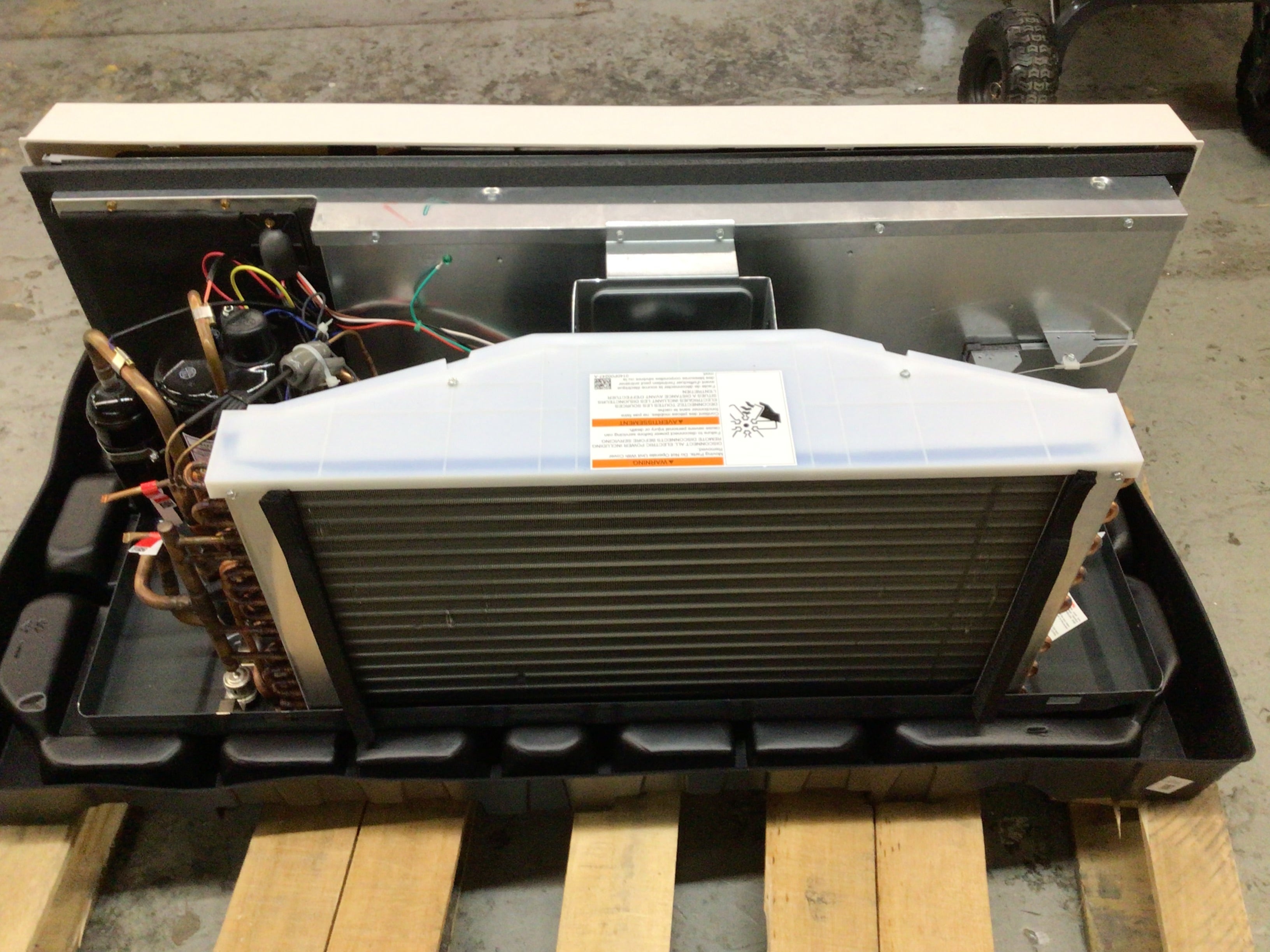 Amana PTH123J35AXXX 12000 BTU Air Conditioner with Heat Pump R32 3.5 kW 20 Amp (8128555909358)