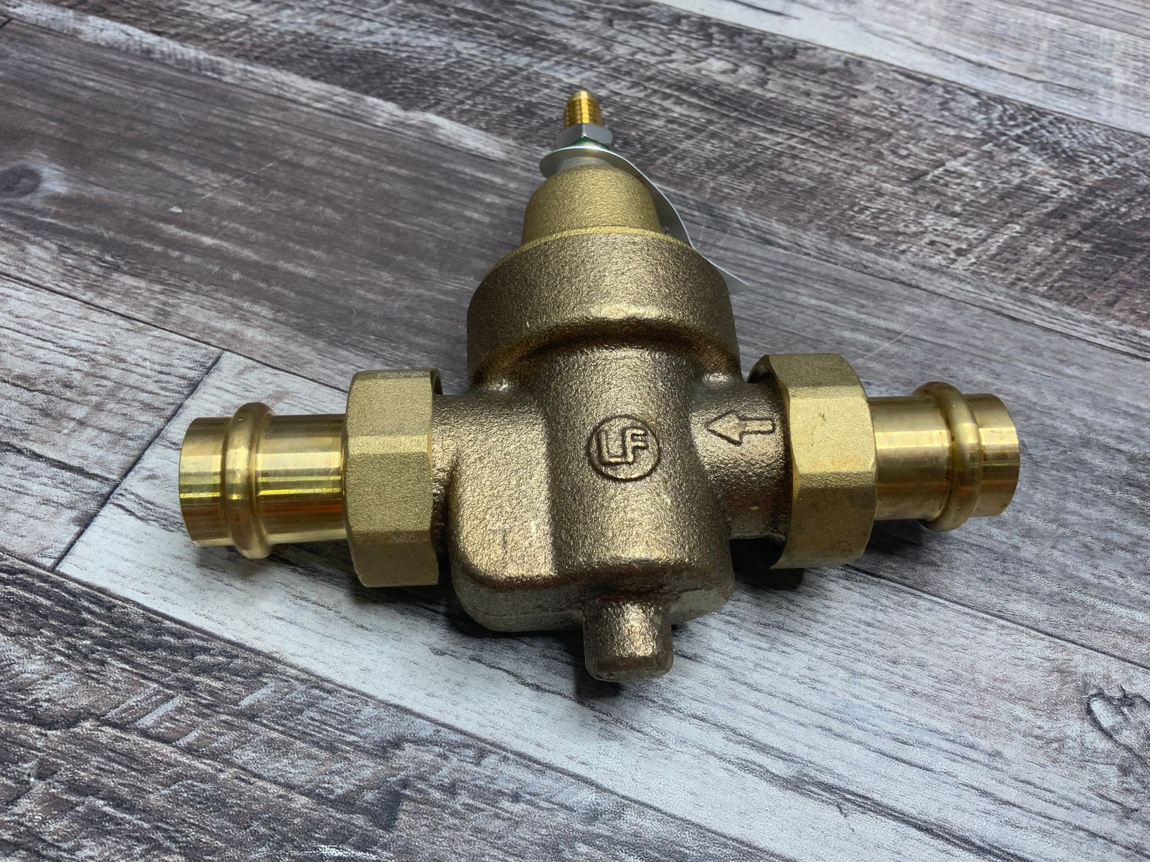 Watts 3/4 LFN55BM1-DU-PR Water Pressure Reducing Valve (8127090786542)
