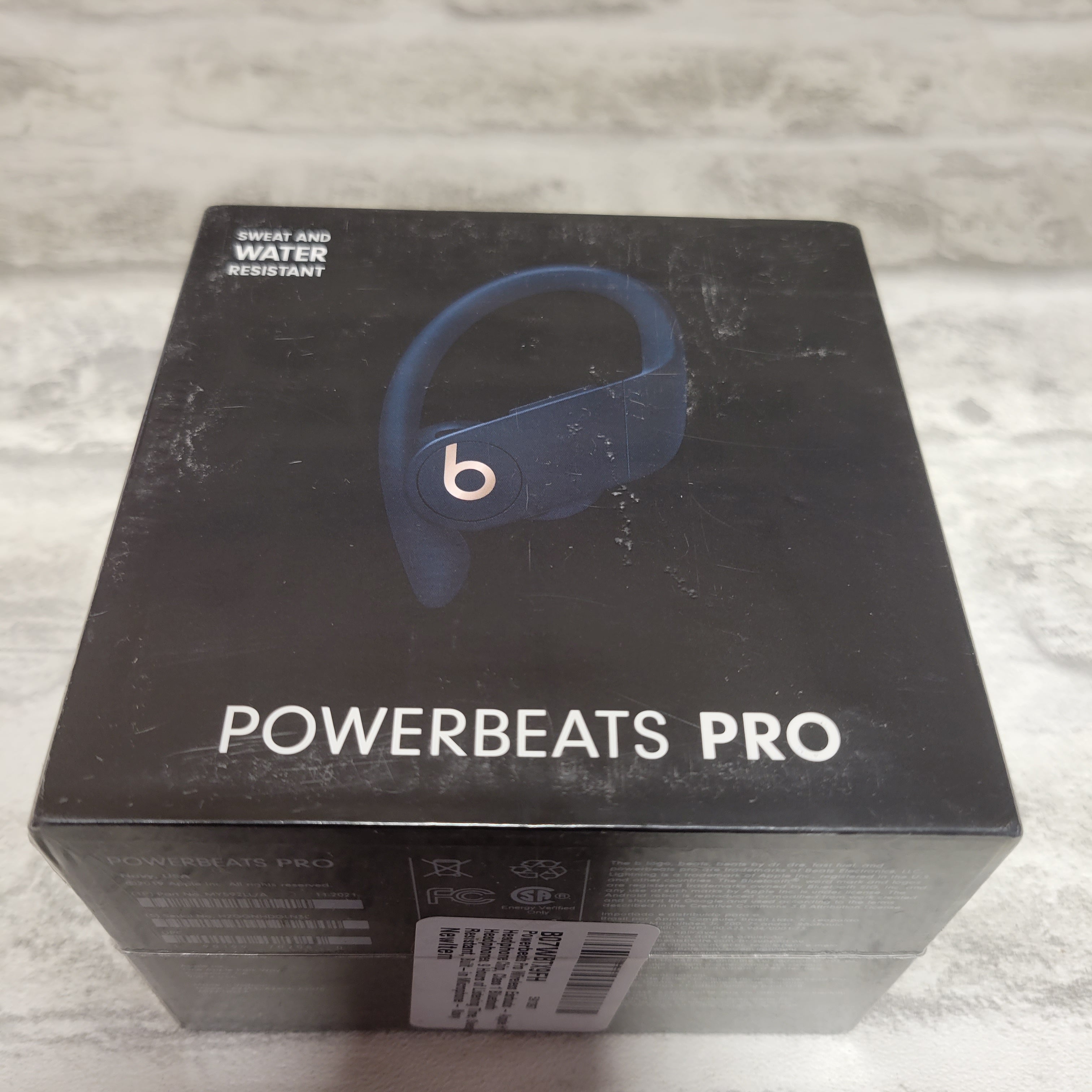 Powerbeats Pro Wireless Earphones - Apple H1 Headphone Chip, Class 1 Bluetooth, 9 Hours of Listening Time, Sweat Resistant Earbuds, Built-in Microphone - Navy (7772403237102)