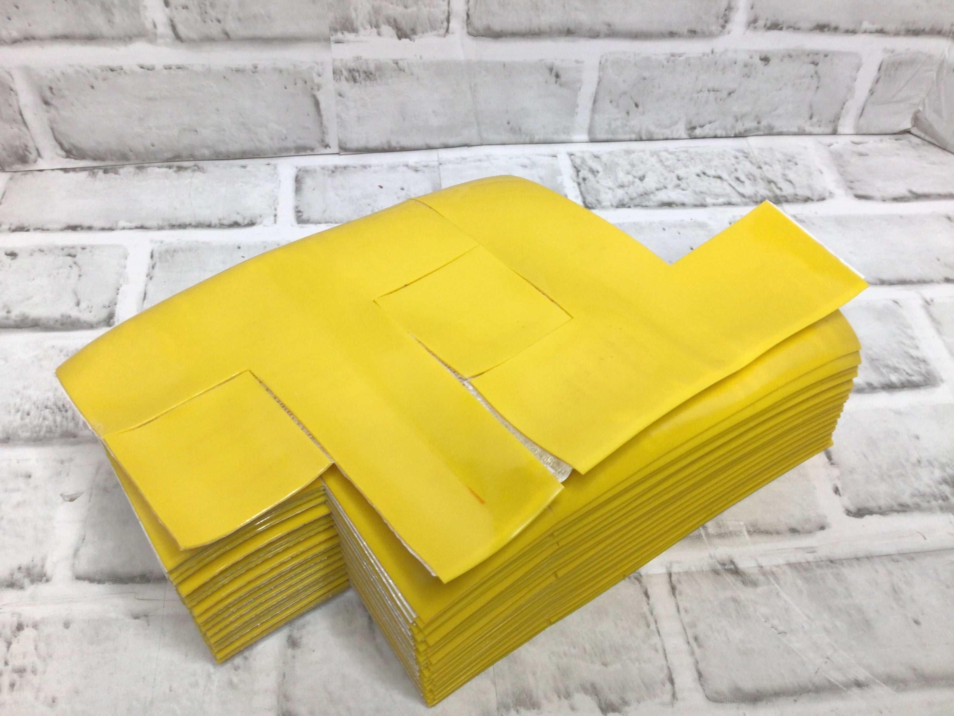 MIGHTY LINE YELLOWT Floor Tape, Yellow T, 2 in x 6 in, 100 pack (8169884254446)