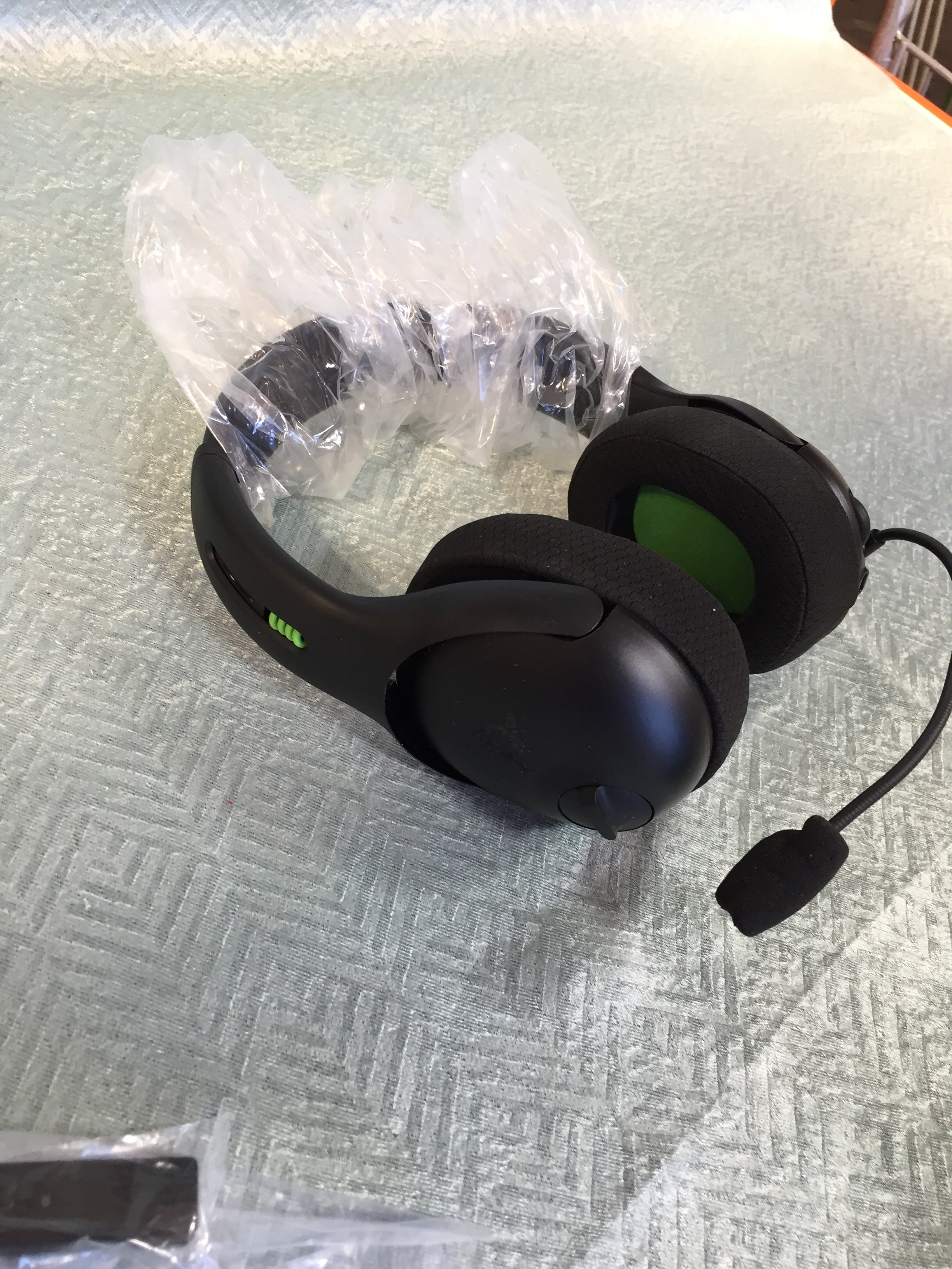 PDP Gaming LVL50 Wireless Stereo Headset Noise Cancelling Mic Black