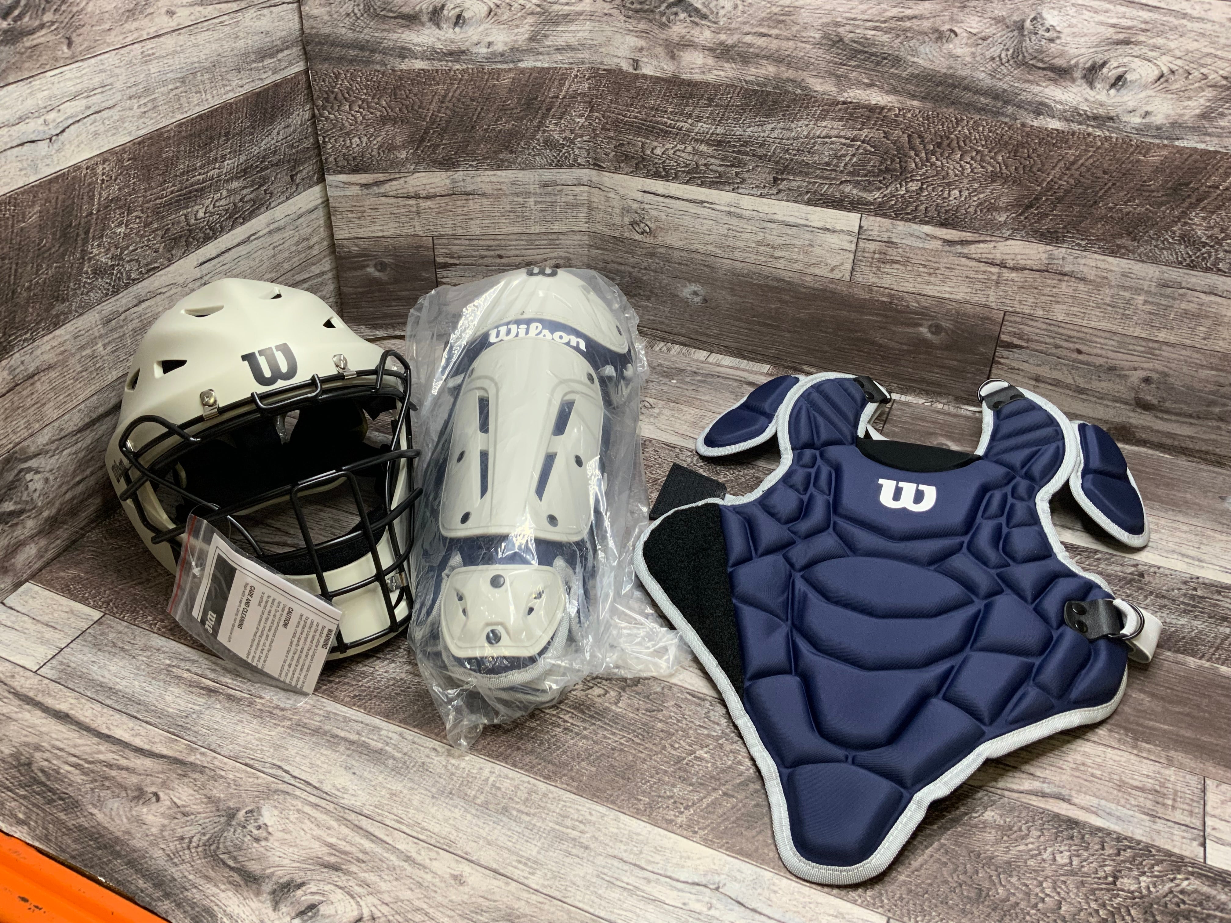 Wilson EZ Gear 2.0 Youth Catcher's Gear Kit (Small/Medium, Navy) (8079628239086)