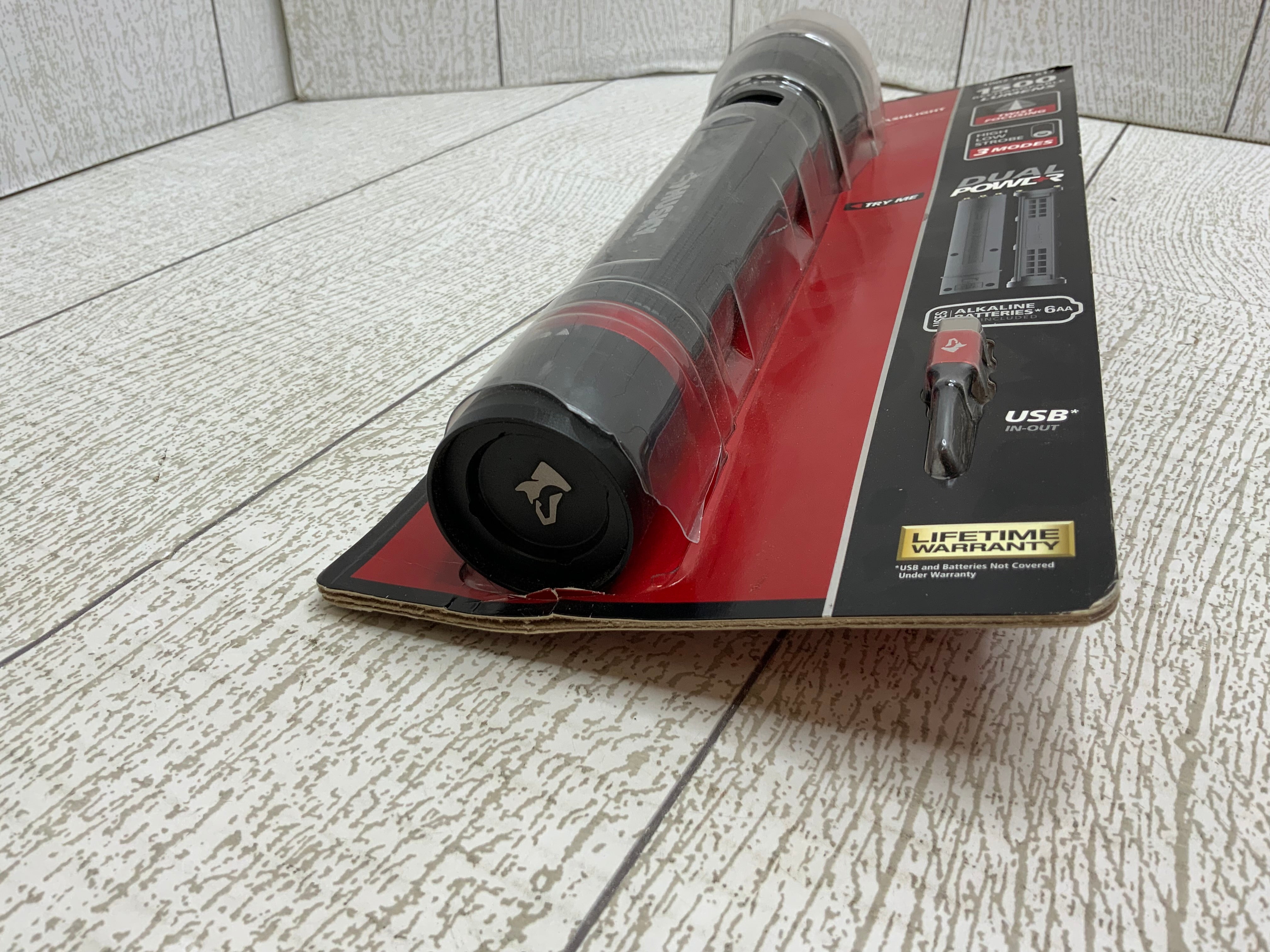 Husky 1500 Lumens DualPower Focusing LED Rechargeable Flashlight W/ 3