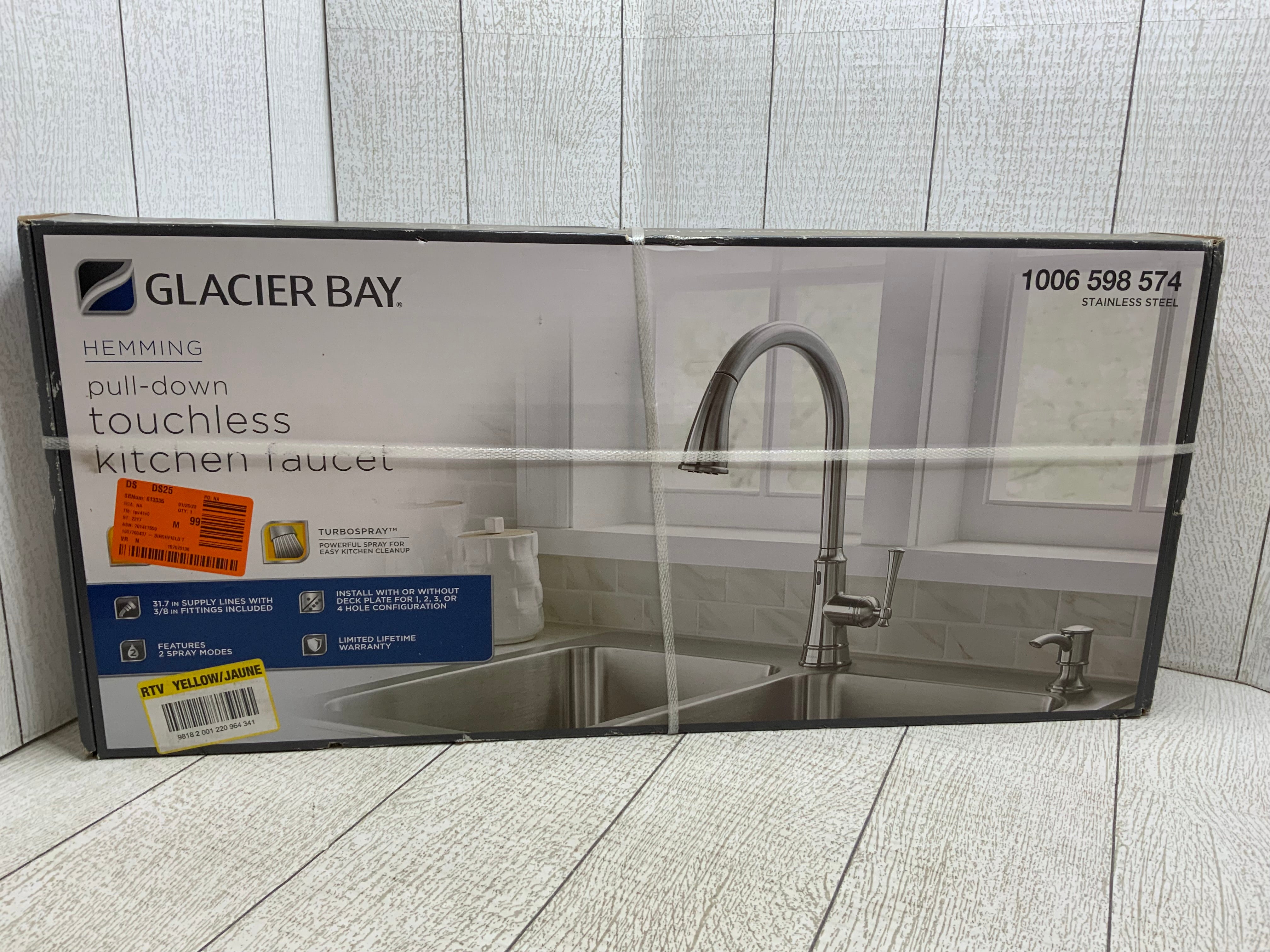 Glacier Bay Hemming Single Handle Touchless Pull Down Sprayer Kitchen Faucet (8044610322670)