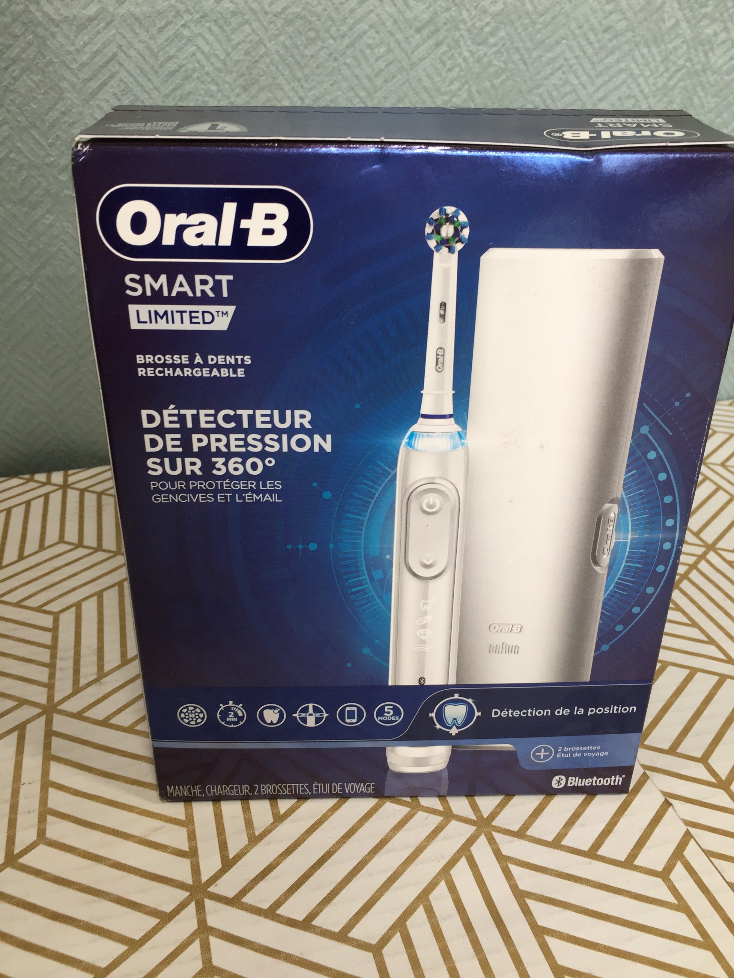 Oral-B Smart Limited Electric Toothbrush, White *SEALED* (7849713500398)