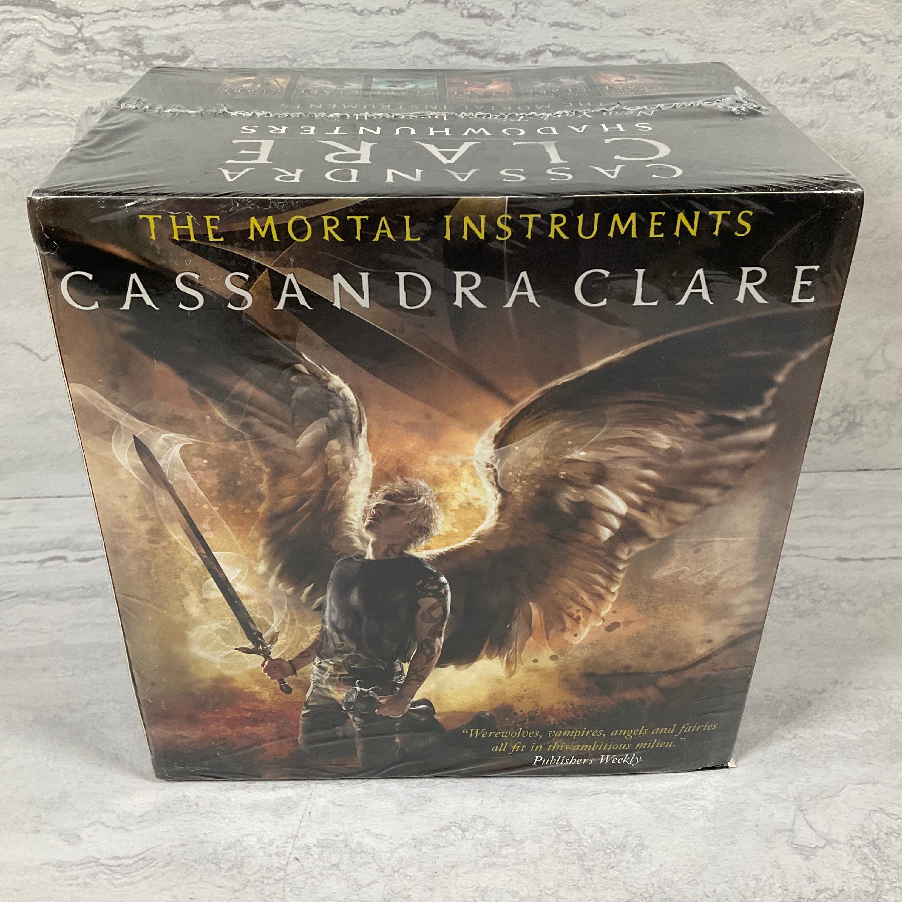 The Mortal Instruments Boxed Set (7341398458606)