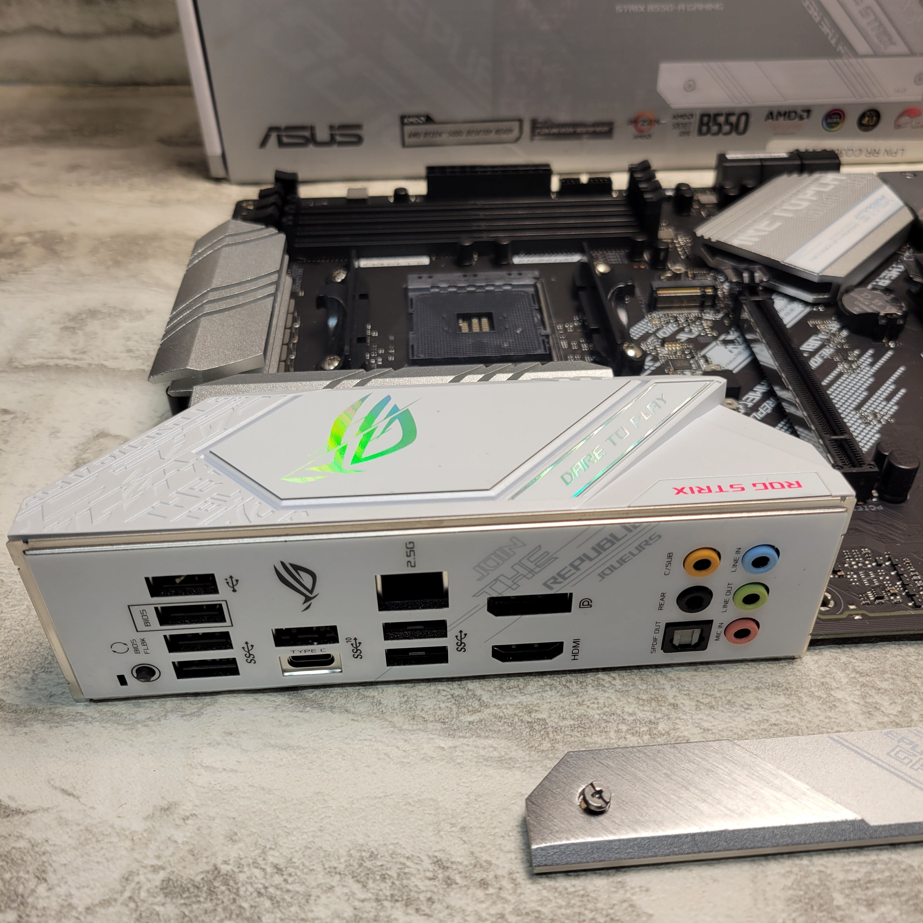 *FOR PARTS* ASUS ROG Strix B550-A & B550-F Gaming AMD AM4 Motherboard (7885881966830)