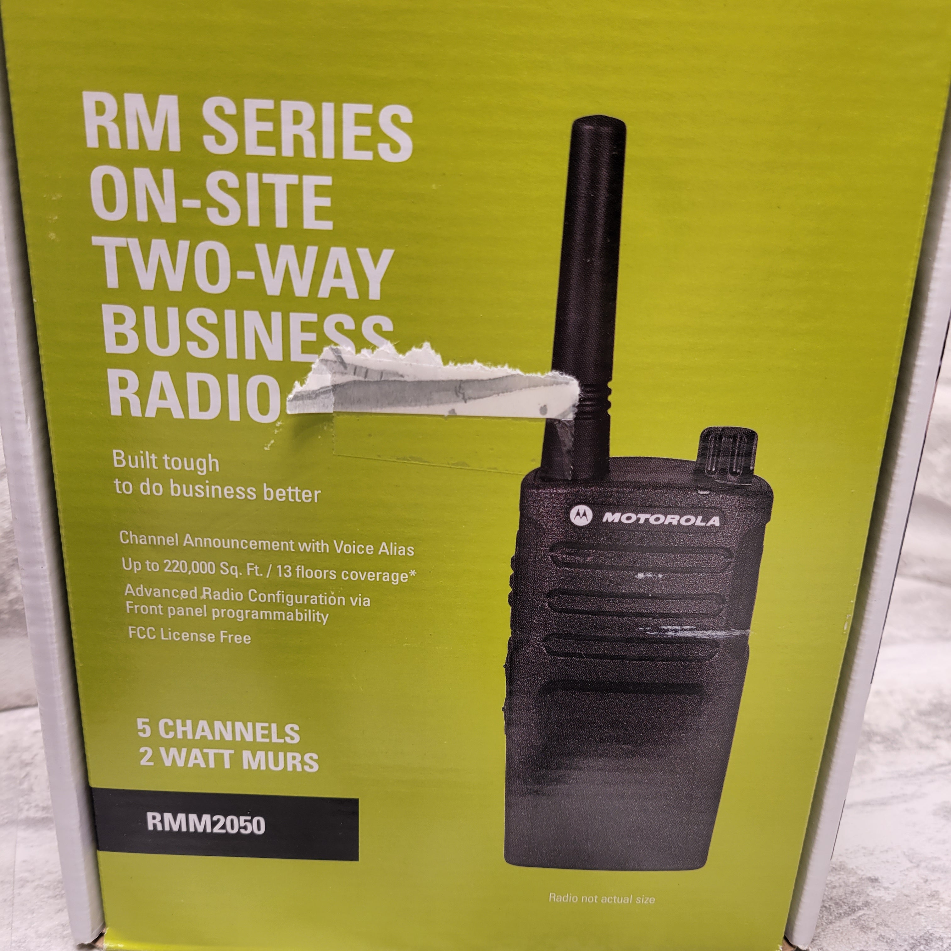 Motorola RMM2050 On-Site Two-Way Business Radio (7610131841262)