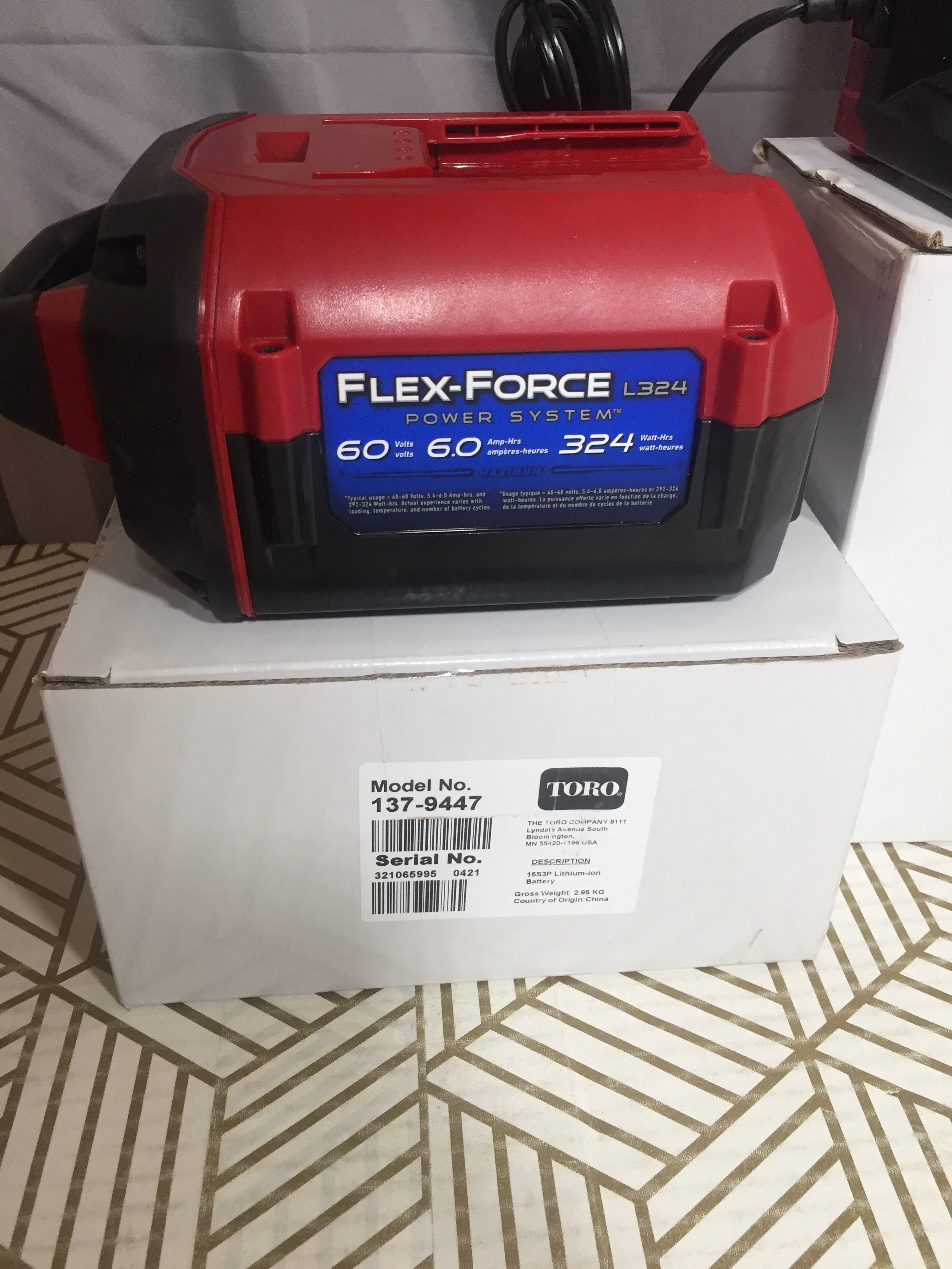 TORO Flex Force 60V 6.0Ah Battery Packs (2) & Charger 88660 *TESTED* (8100490608878)