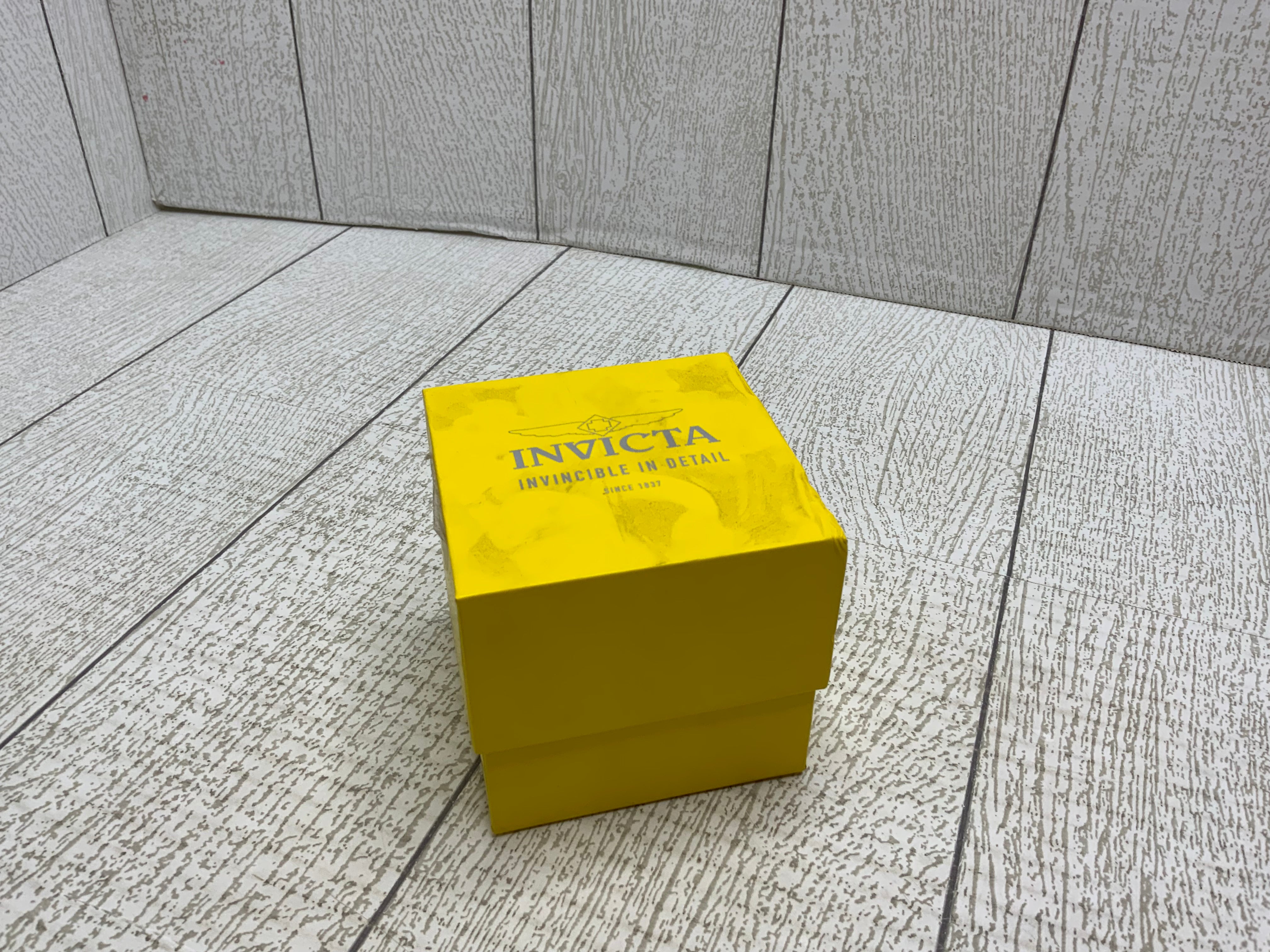Invicta Men's Pro Diver Quartz Watch (Gold) (8051632603374)
