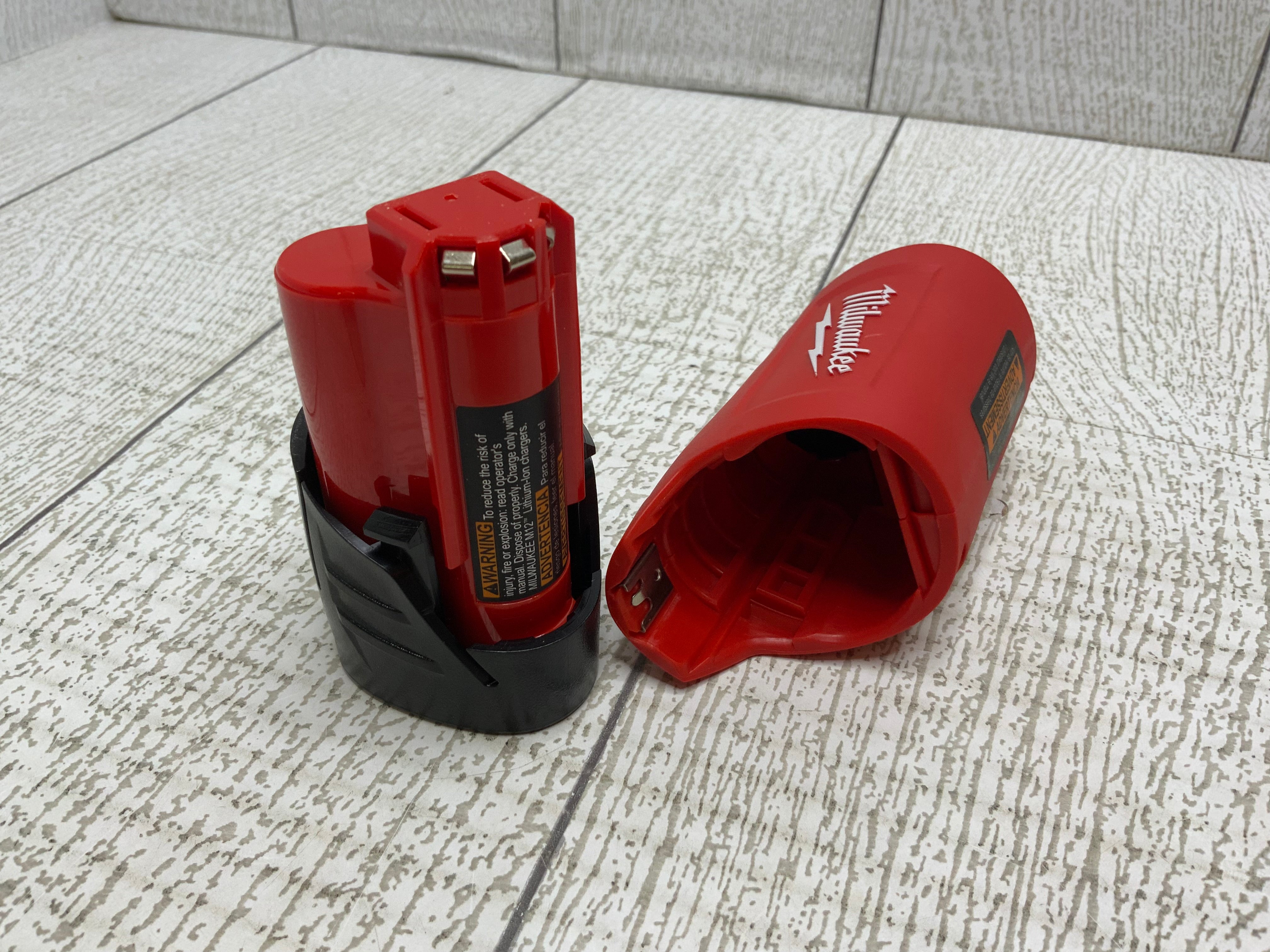 Milwaukee M12 Battery Pack & M12 Battery Holder