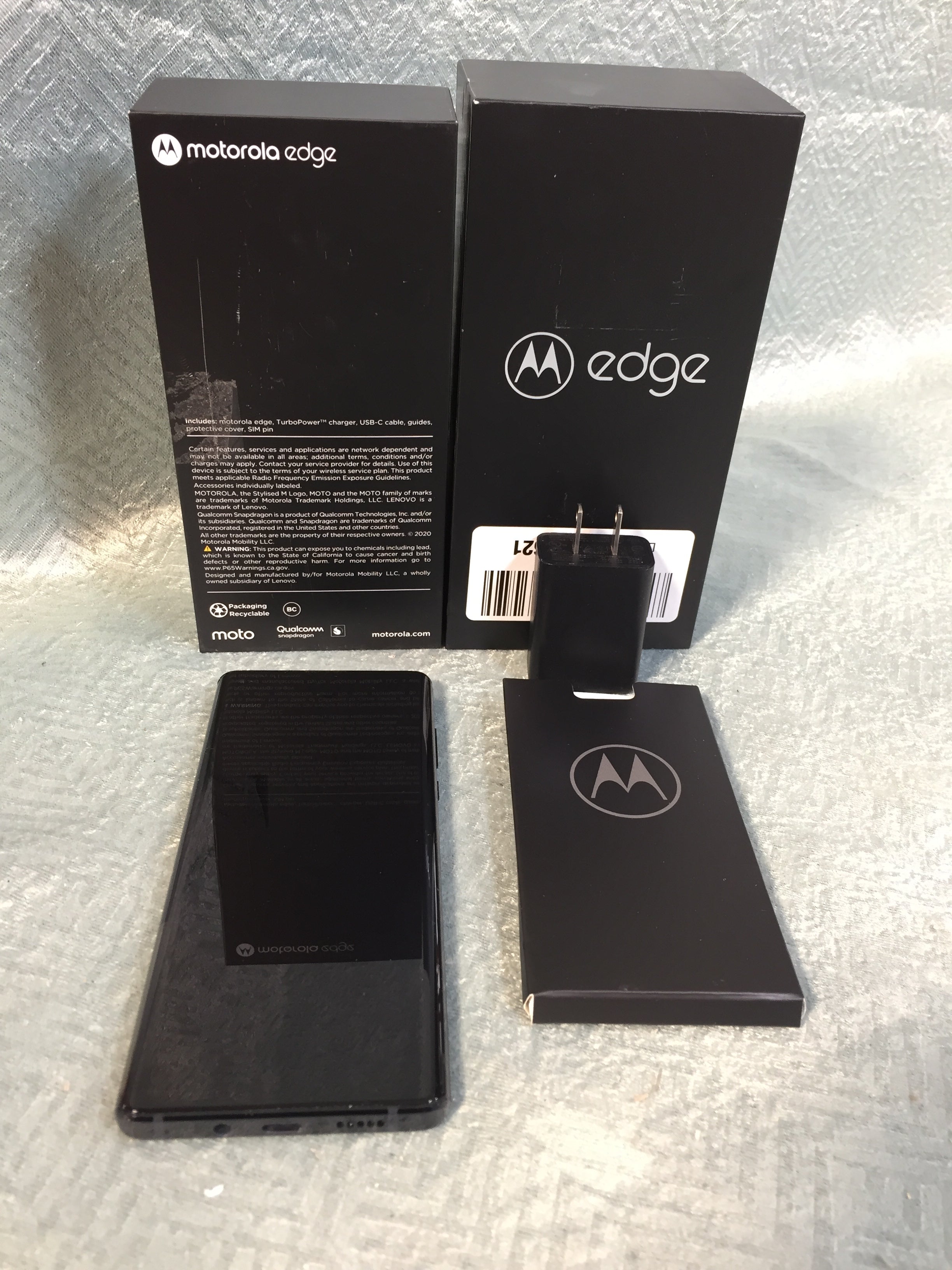 **PARTS ONLY** Motorola Edge | 6/256GB | 64MP Camera | 2020 Black **DEFECTIVE** (7583434244334)