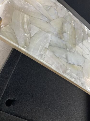 RARE Amazing Kendra Scott Mother of Pearl Tray (6922748985527)