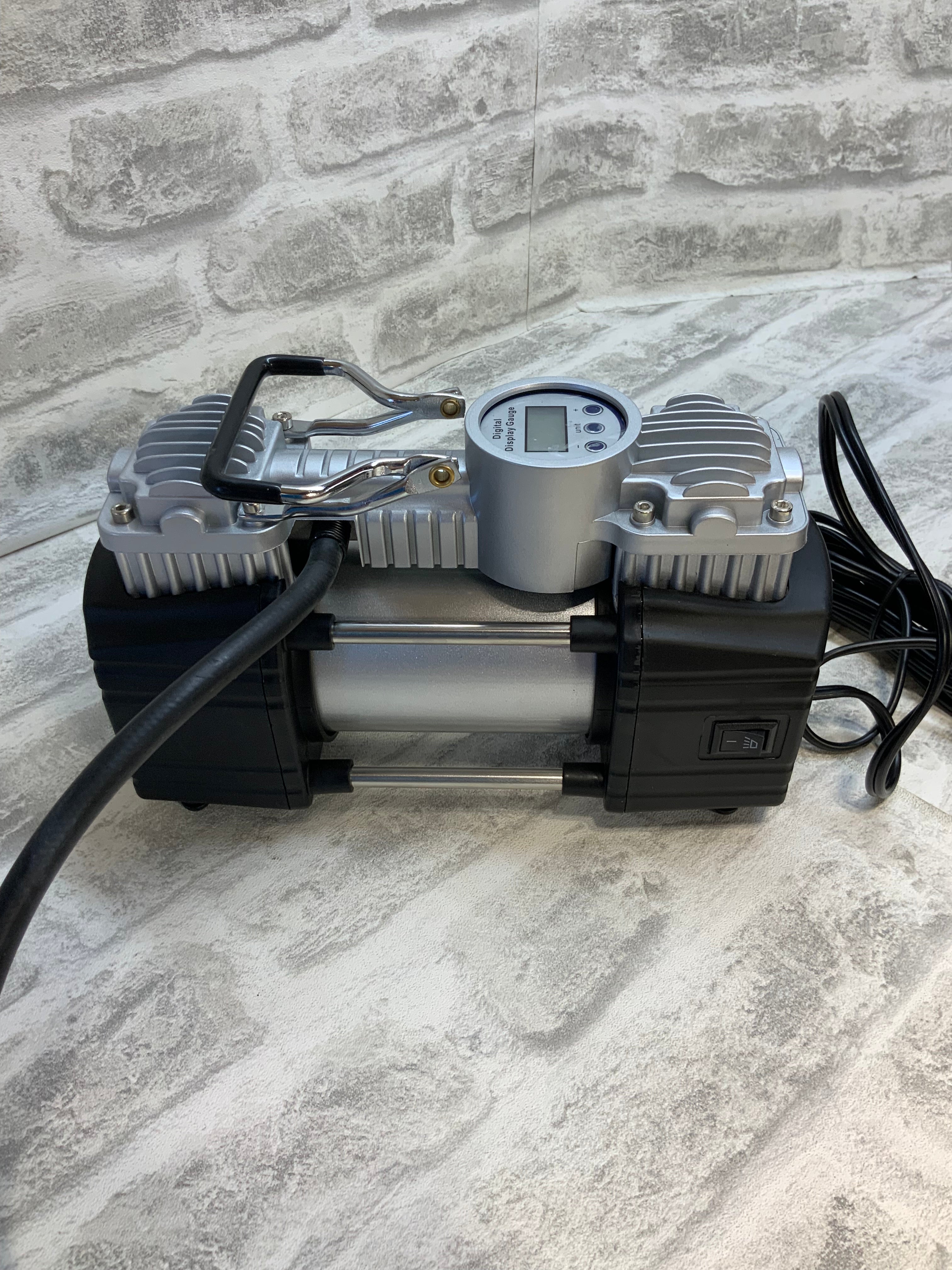 GSPSCN Portable Air Compressor Pump Tire Inflator with Digital Gauge (7579887468782)
