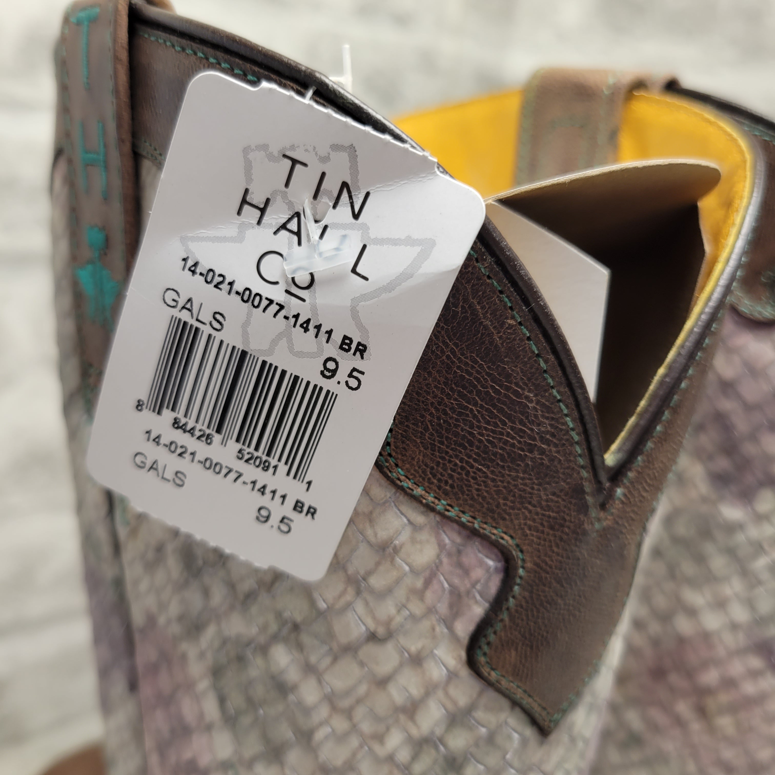Tin Haul Ladies Rosealiscious Square Toe Boots, Brown/Pink, 9.5 (7872380207342)