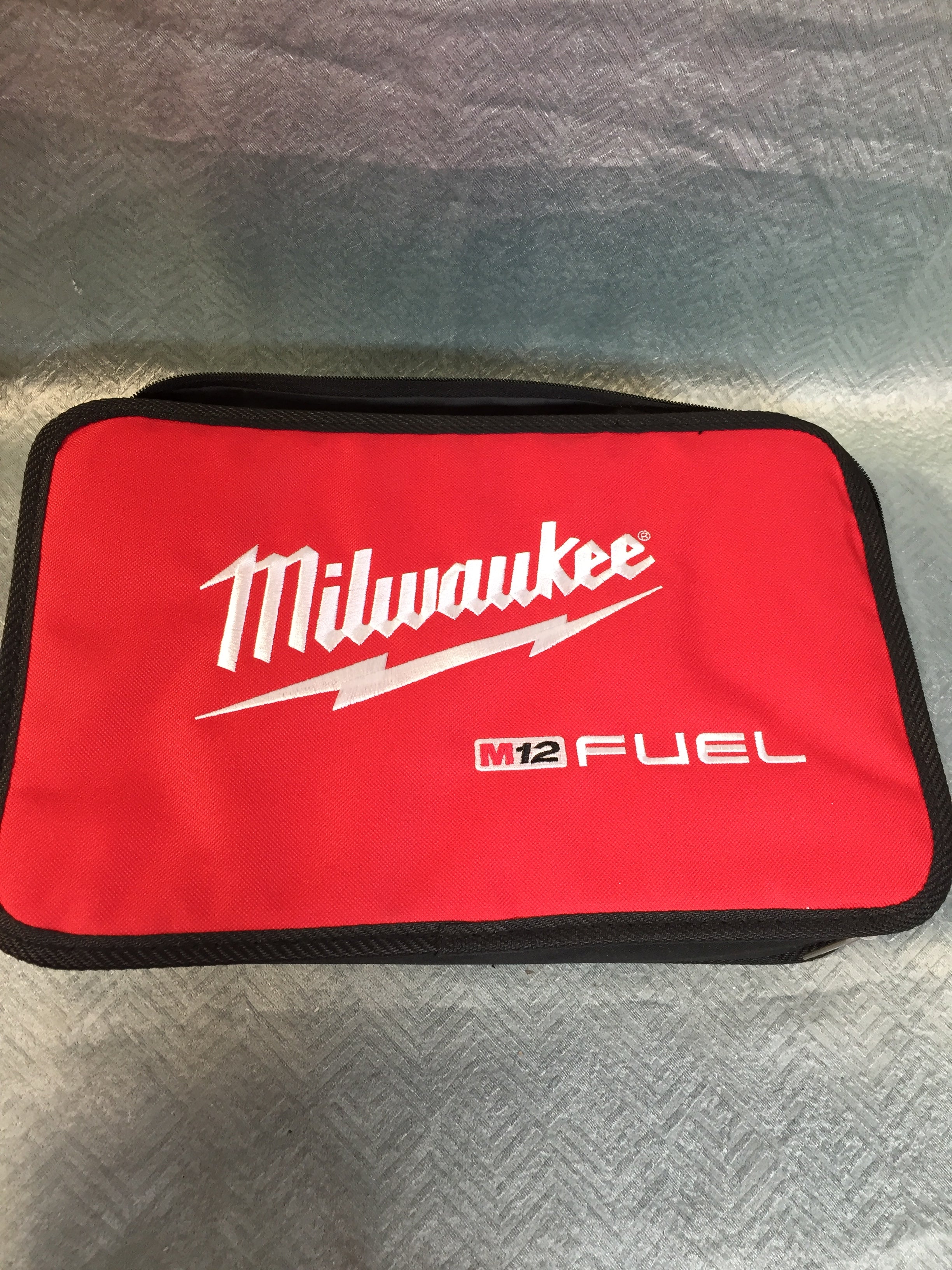 Milwaukee 2505-22 M12 Fuel Installation Drill/Driver Kit (7591862108398)