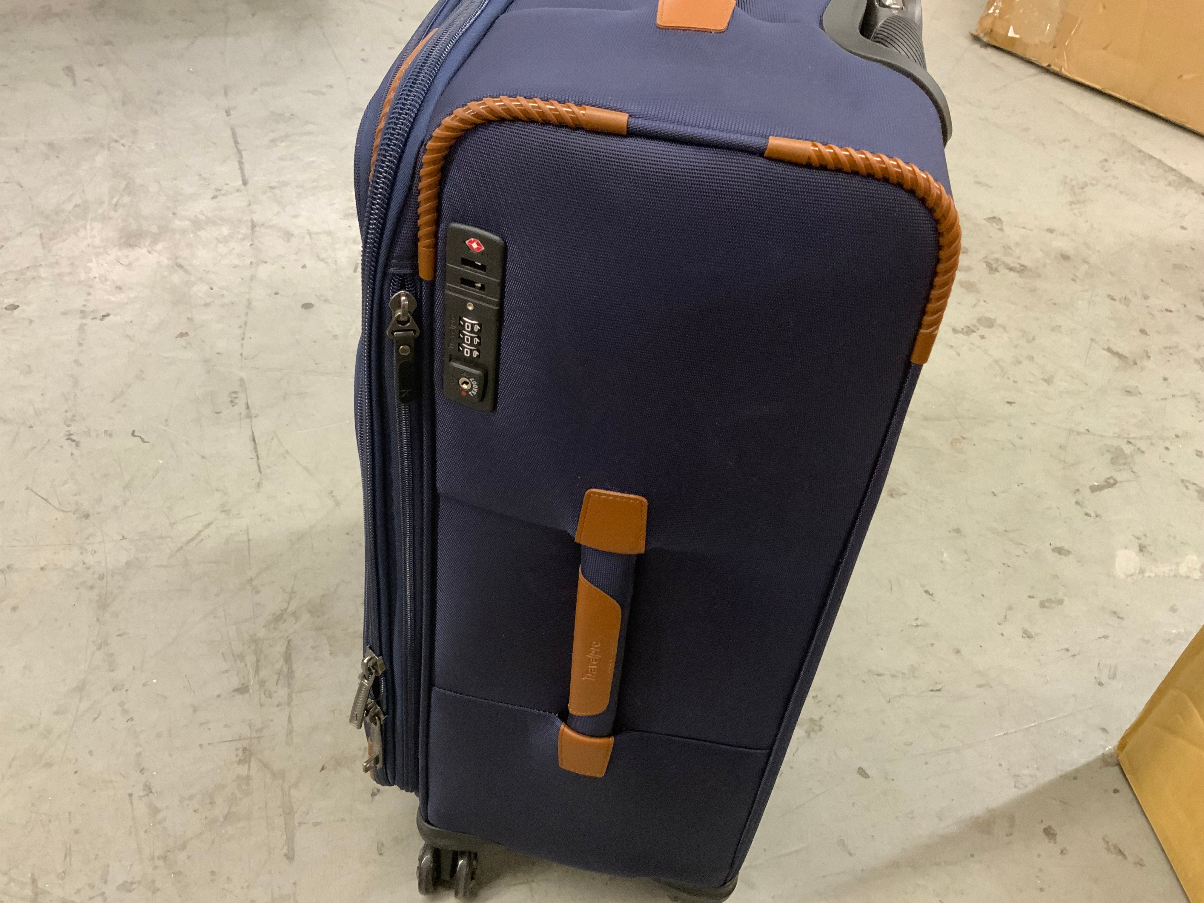 Travelpro Crew Versapack Softside 8 Spinner Wheel Luggage(25 Inch, Patriot Blue) (8115167166702)