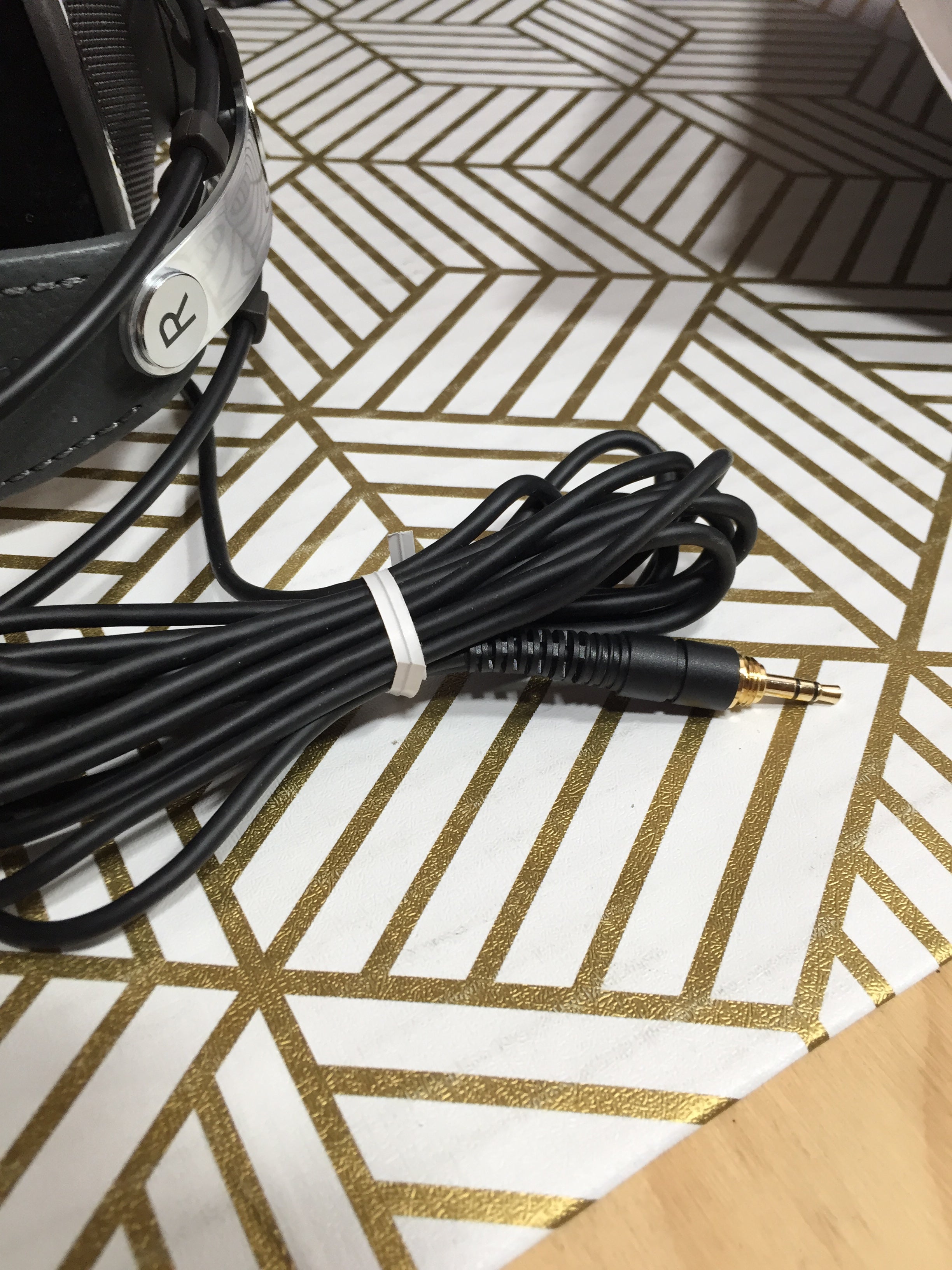 AKG Pro Audio K612 PRO Over-Ear, Open-Back, Premium Reference Studio Headphones (8056084824302)