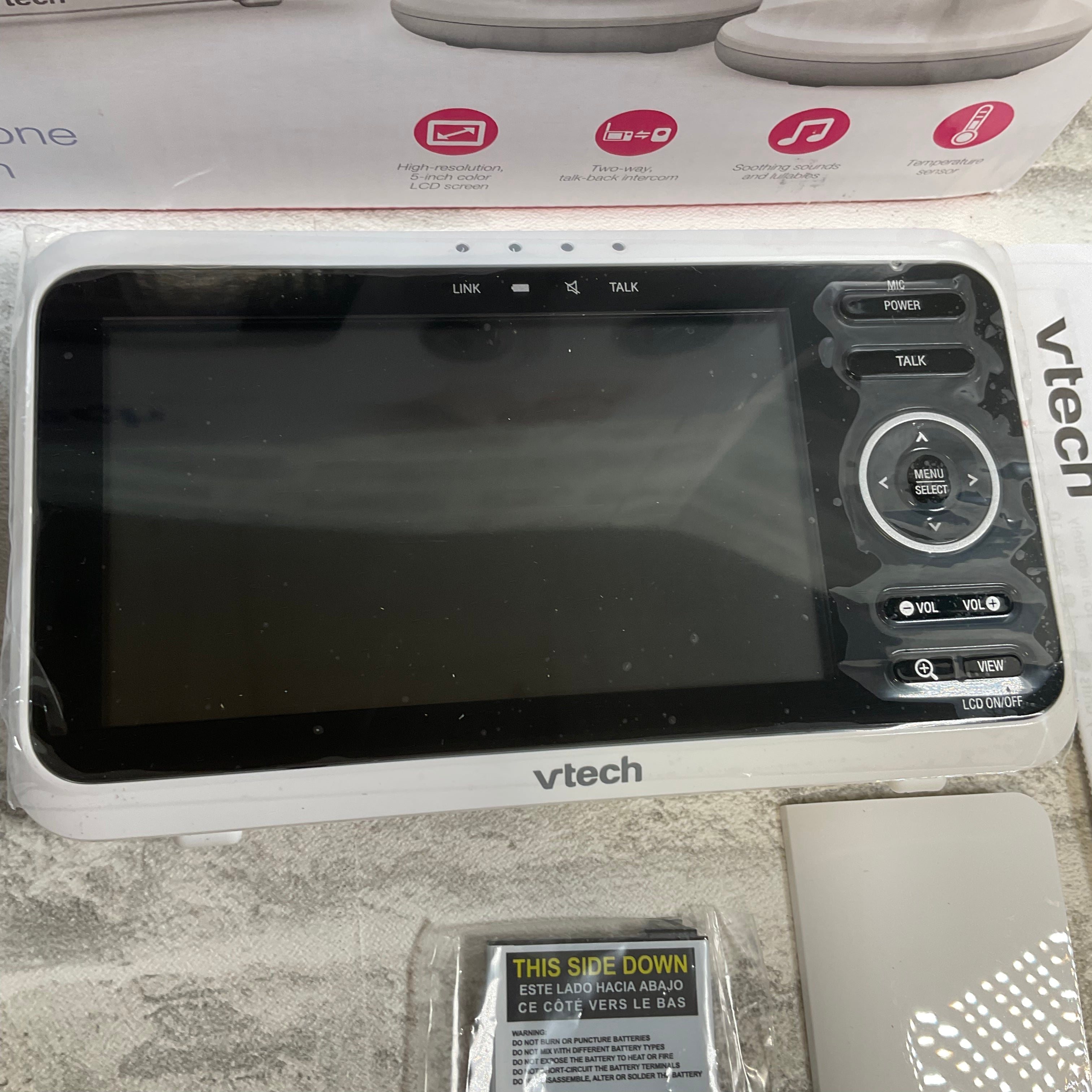 VTech VM3502 Video Monitor with Battery , 5" Screen, 2 Cameras