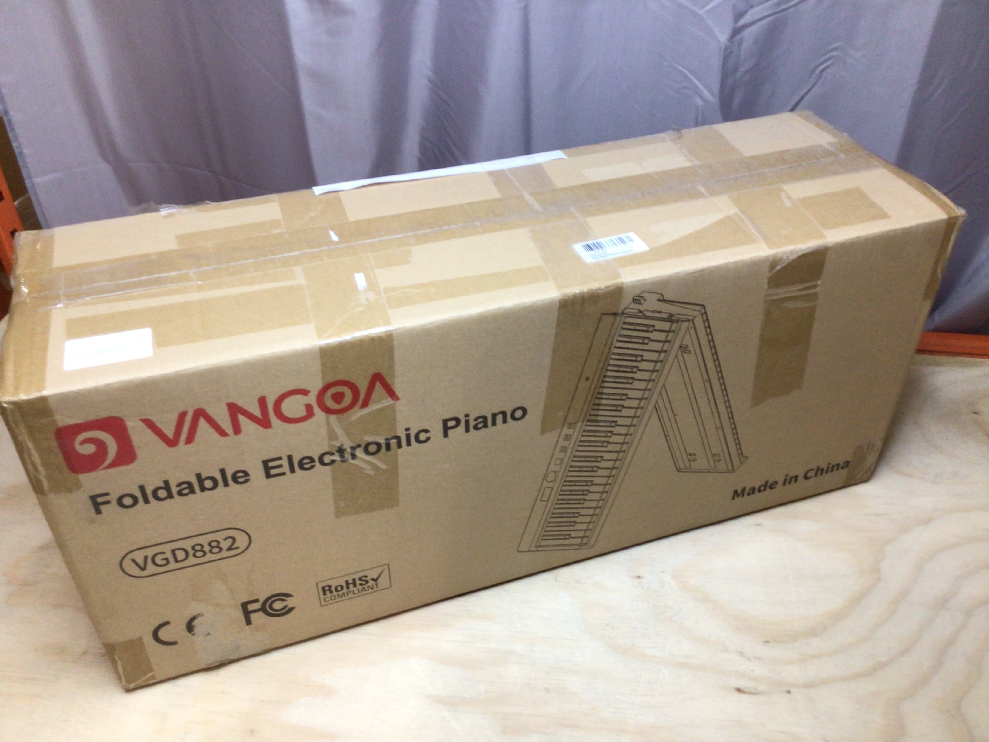 Vangoa Folding Piano Keyboard 88 Key Semi-Weighted Bluetooth VGD-882 **USED** (8113501241582)