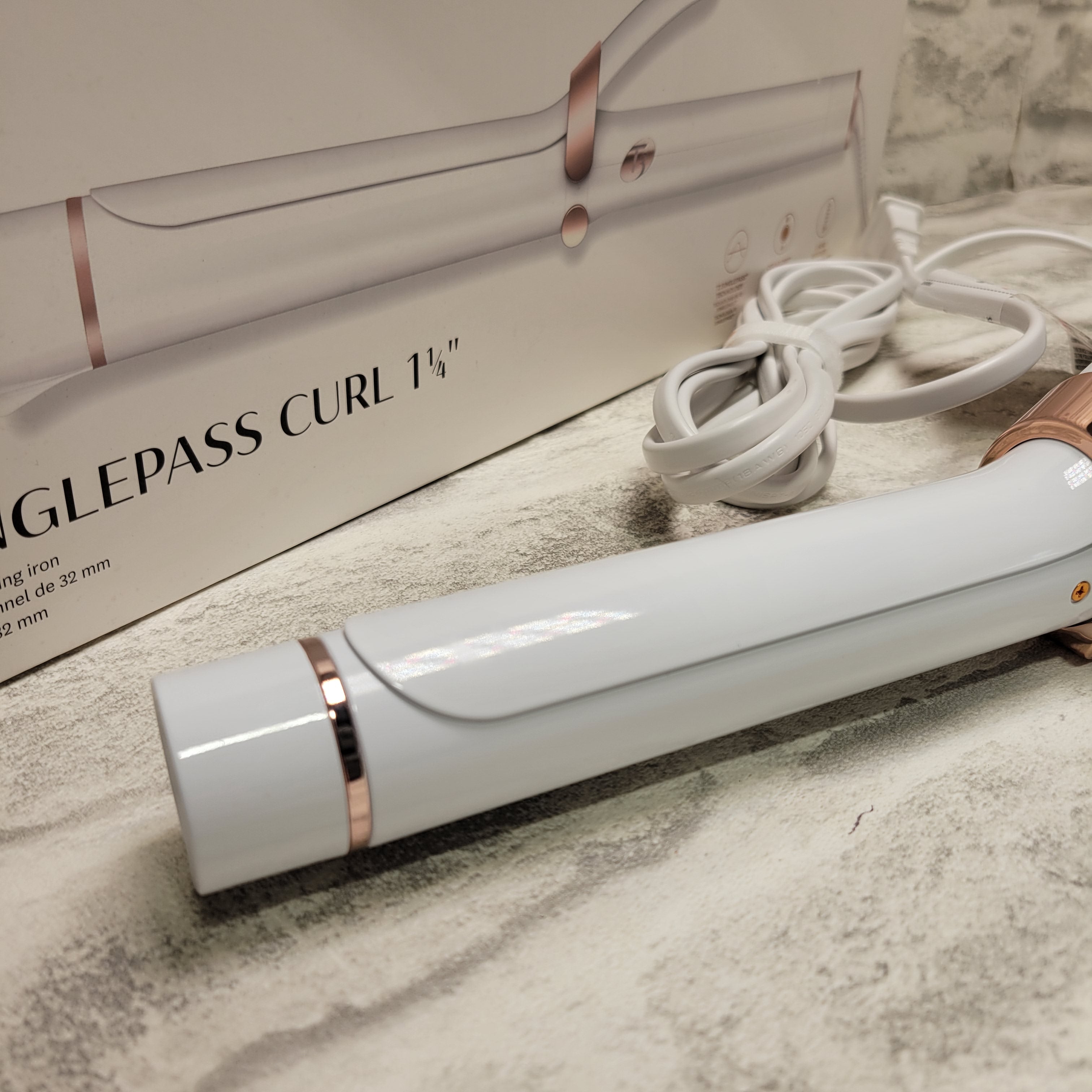 T3 - SinglePass Curling Iron Ceramic, 1 1/4