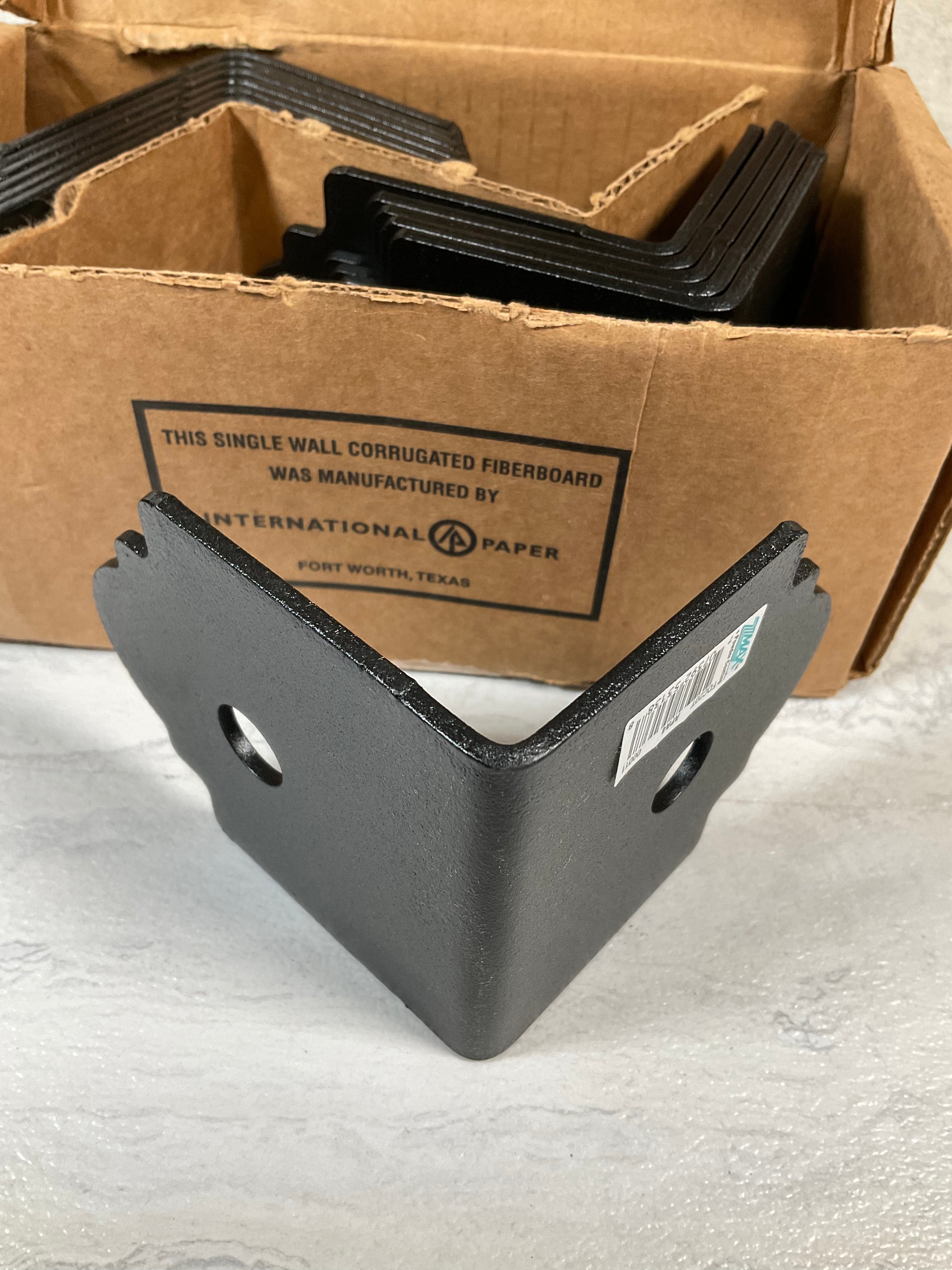 Simpson APA4 4x Zmax Galvanized Steel Black Powder-Coat 90° Angle (12-Case) (6888960426167)